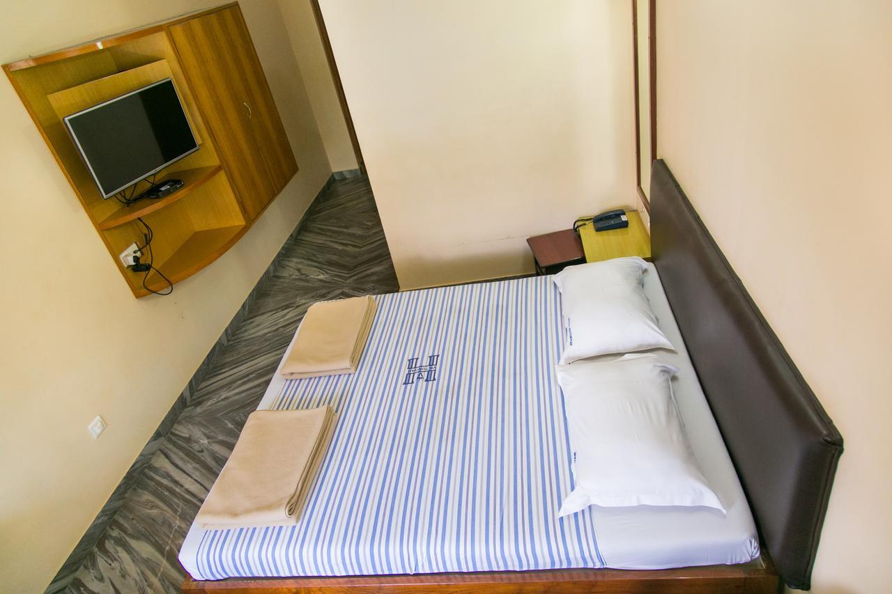 Hotel Victoriyah Thanjavur ภายนอก รูปภาพ